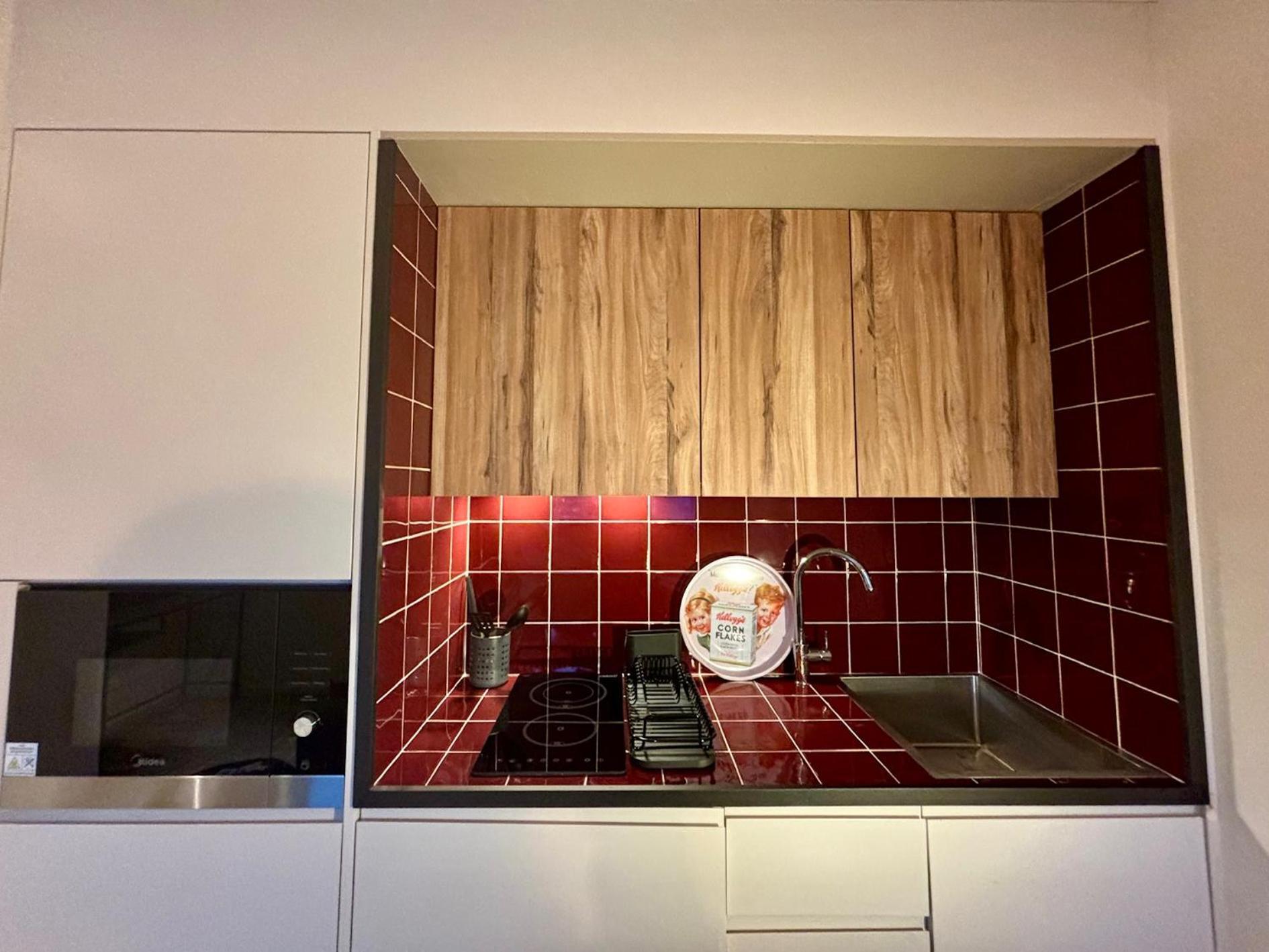 Three Little Birds -Redbird Apartment Guimaraes Luaran gambar