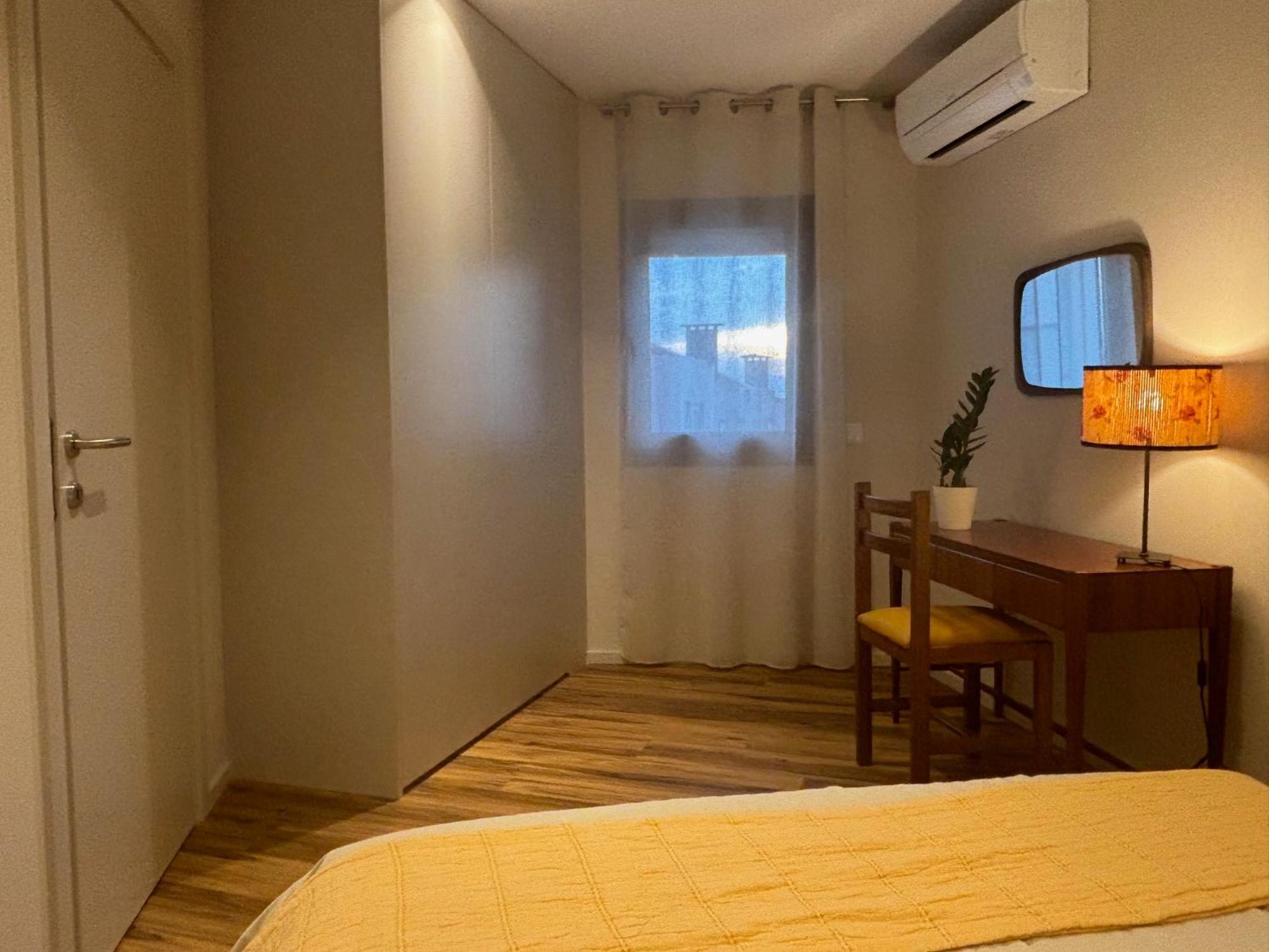 Three Little Birds -Redbird Apartment Guimaraes Luaran gambar